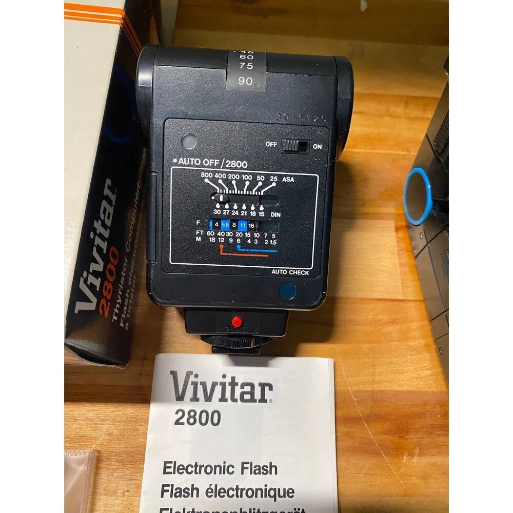 Vivitar Flash Duo — Auto Thyristor 2800 + Zoom Thyristor 3550